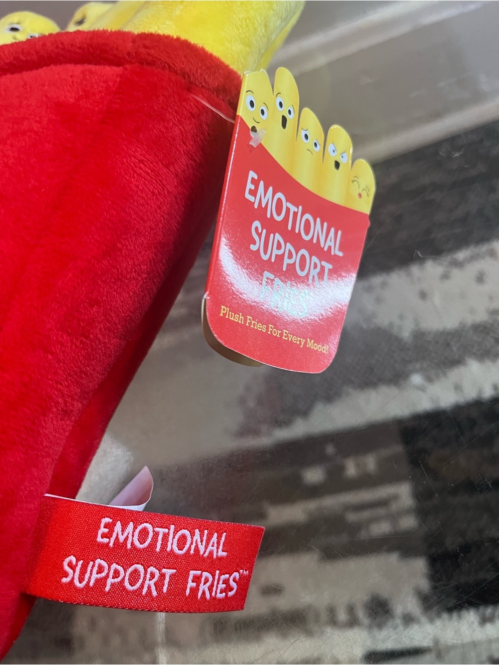 What Do You Meme? Emotional Support Fries Plush NWT’s - Picture 2 of 6